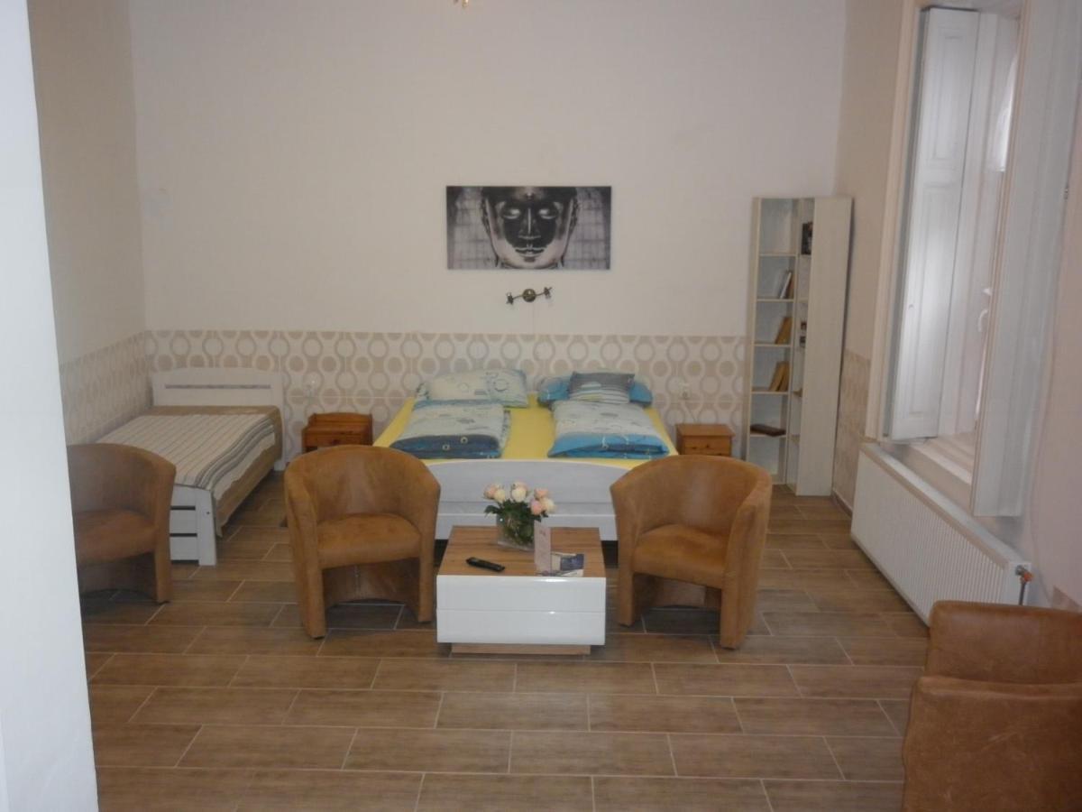 Szep-Lak Mako Apartment Exterior foto