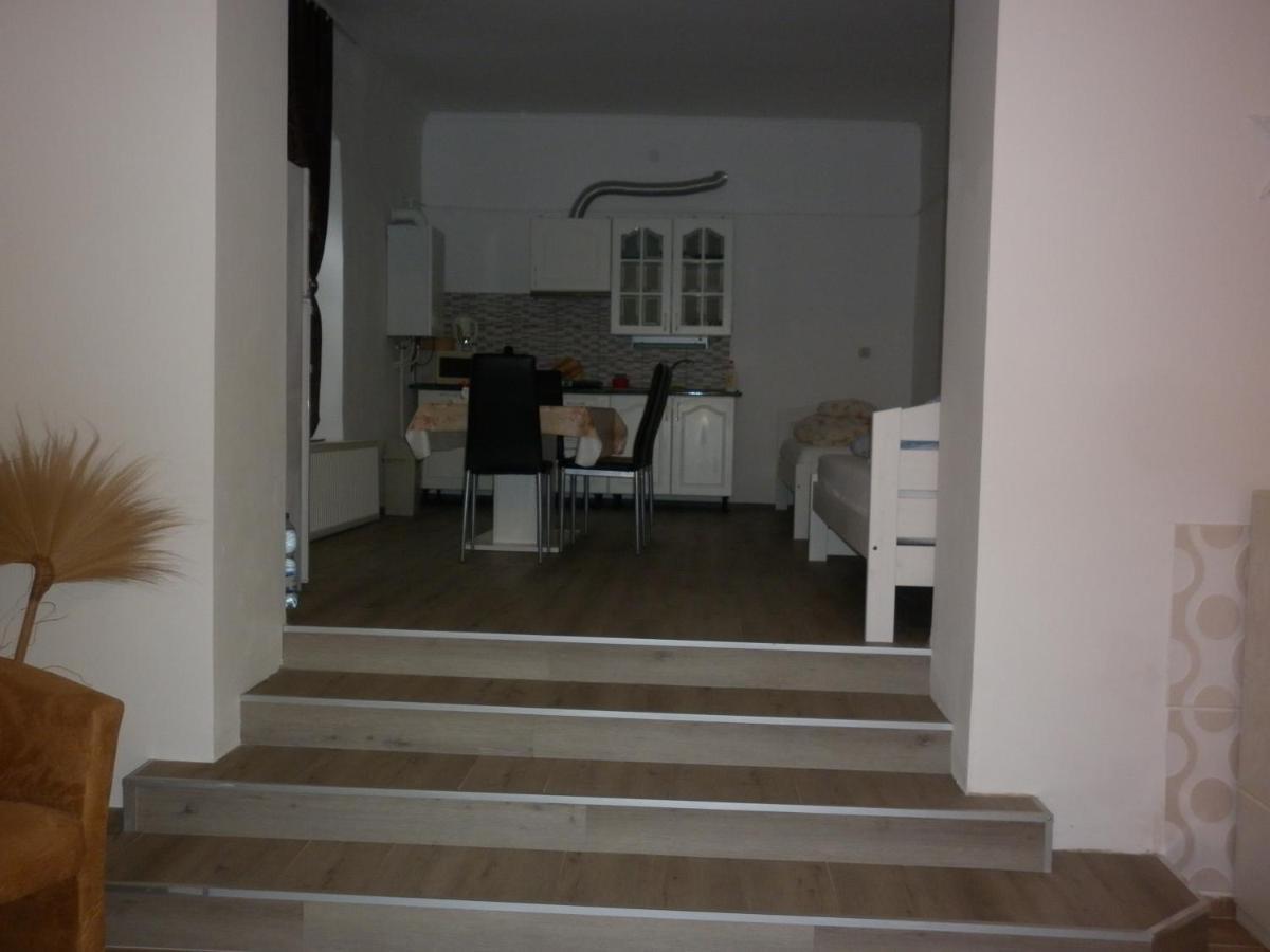 Szep-Lak Mako Apartment Exterior foto