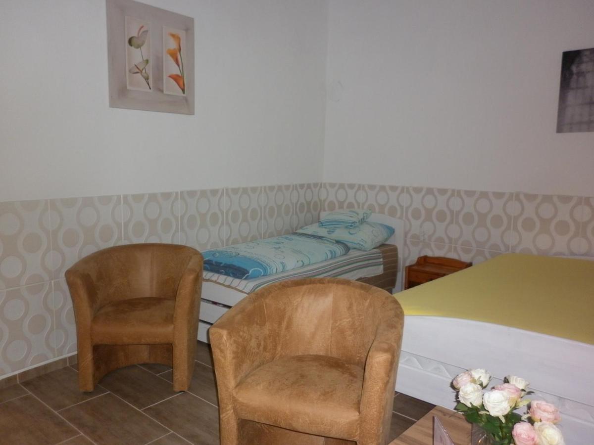 Szep-Lak Mako Apartment Exterior foto