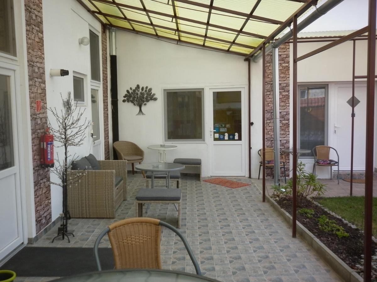 Szep-Lak Mako Apartment Exterior foto