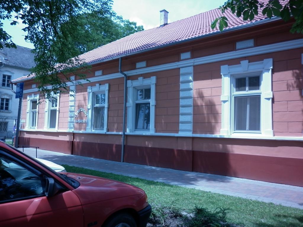Szep-Lak Mako Apartment Exterior foto