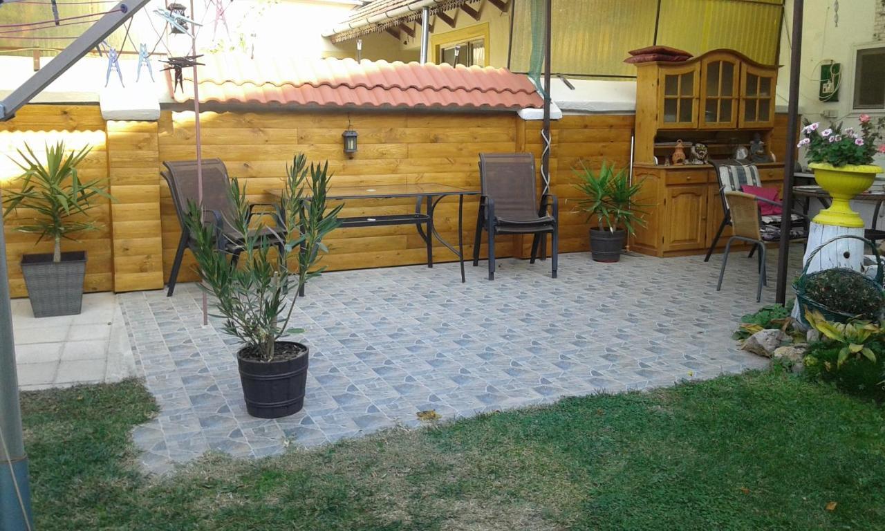 Szep-Lak Mako Apartment Exterior foto